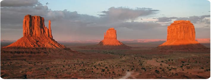 Nejznámější pohlad na Monument Valley