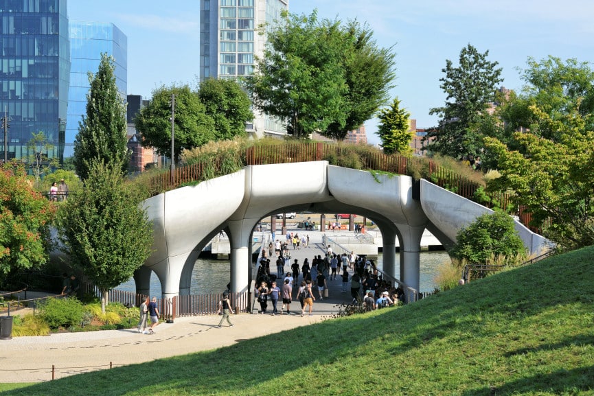 Little Island Park Pier 55 v New Yorku